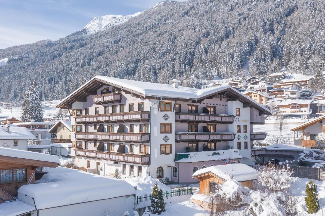 Hotel Alphof Stubaital Fulpmes Kültér fotó