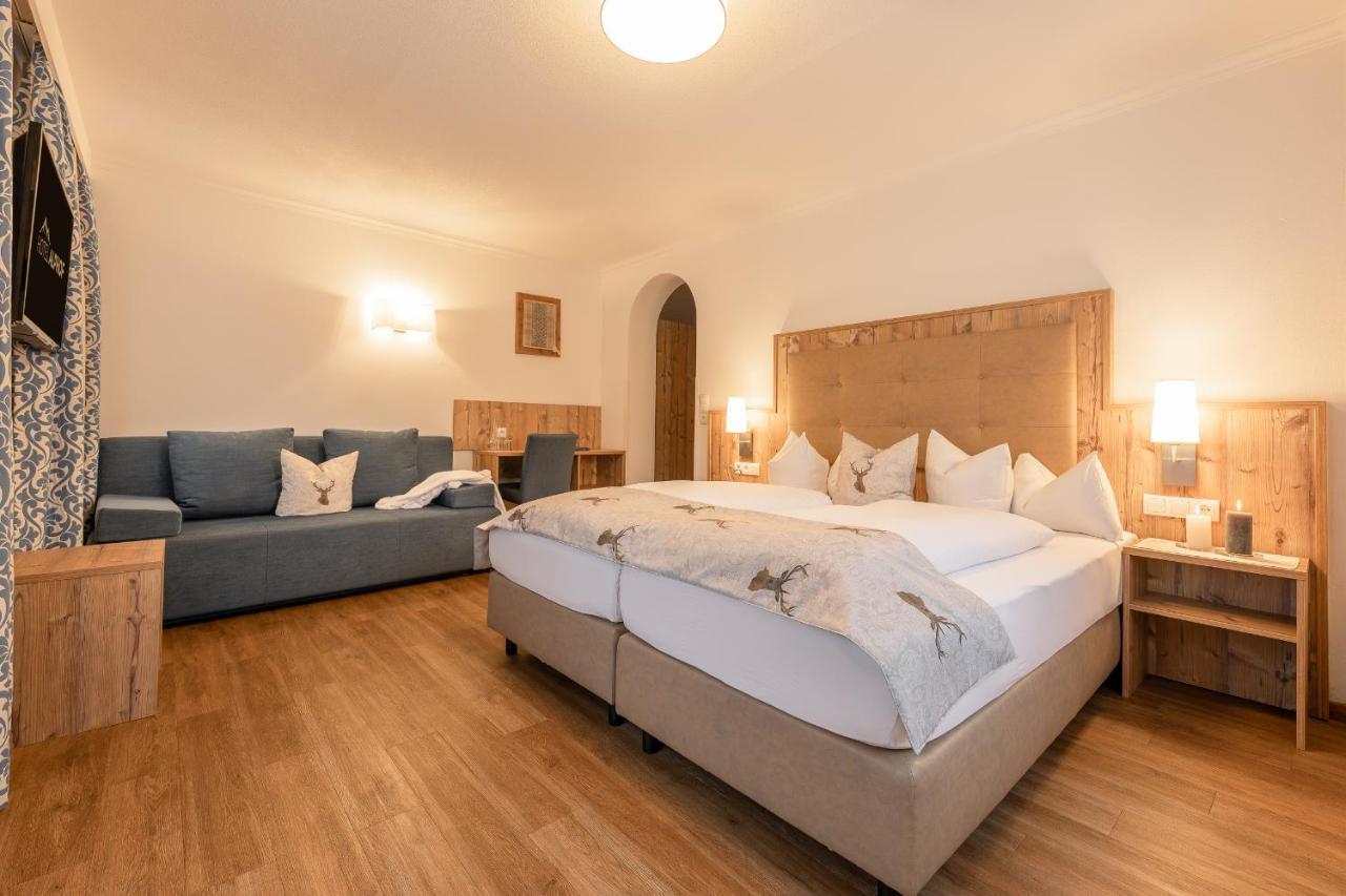 Hotel Alphof Stubaital Fulpmes Kültér fotó