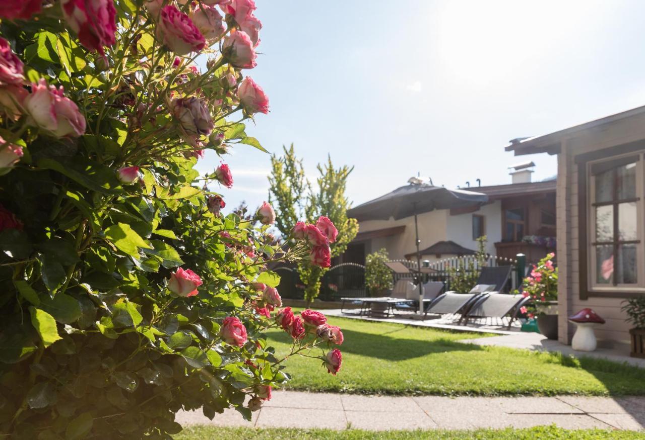 Hotel Alphof Stubaital Fulpmes Kültér fotó