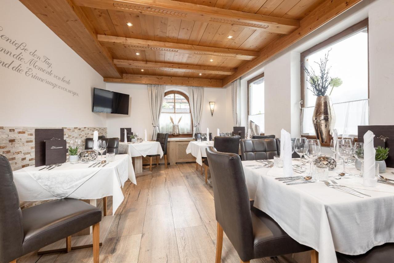Hotel Alphof Stubaital Fulpmes Kültér fotó
