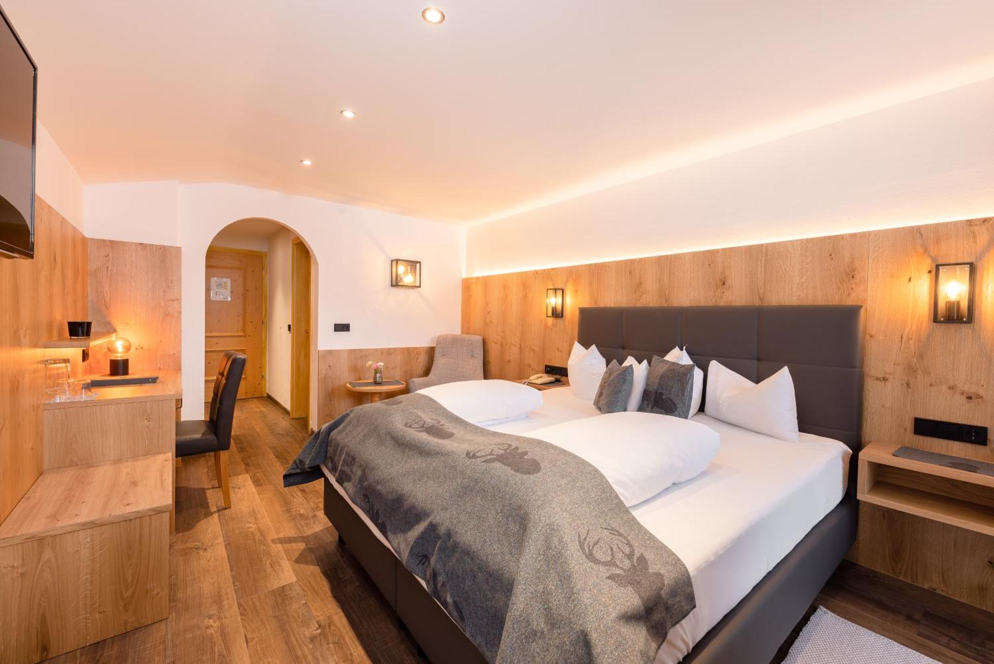 Hotel Alphof Stubaital Fulpmes Kültér fotó