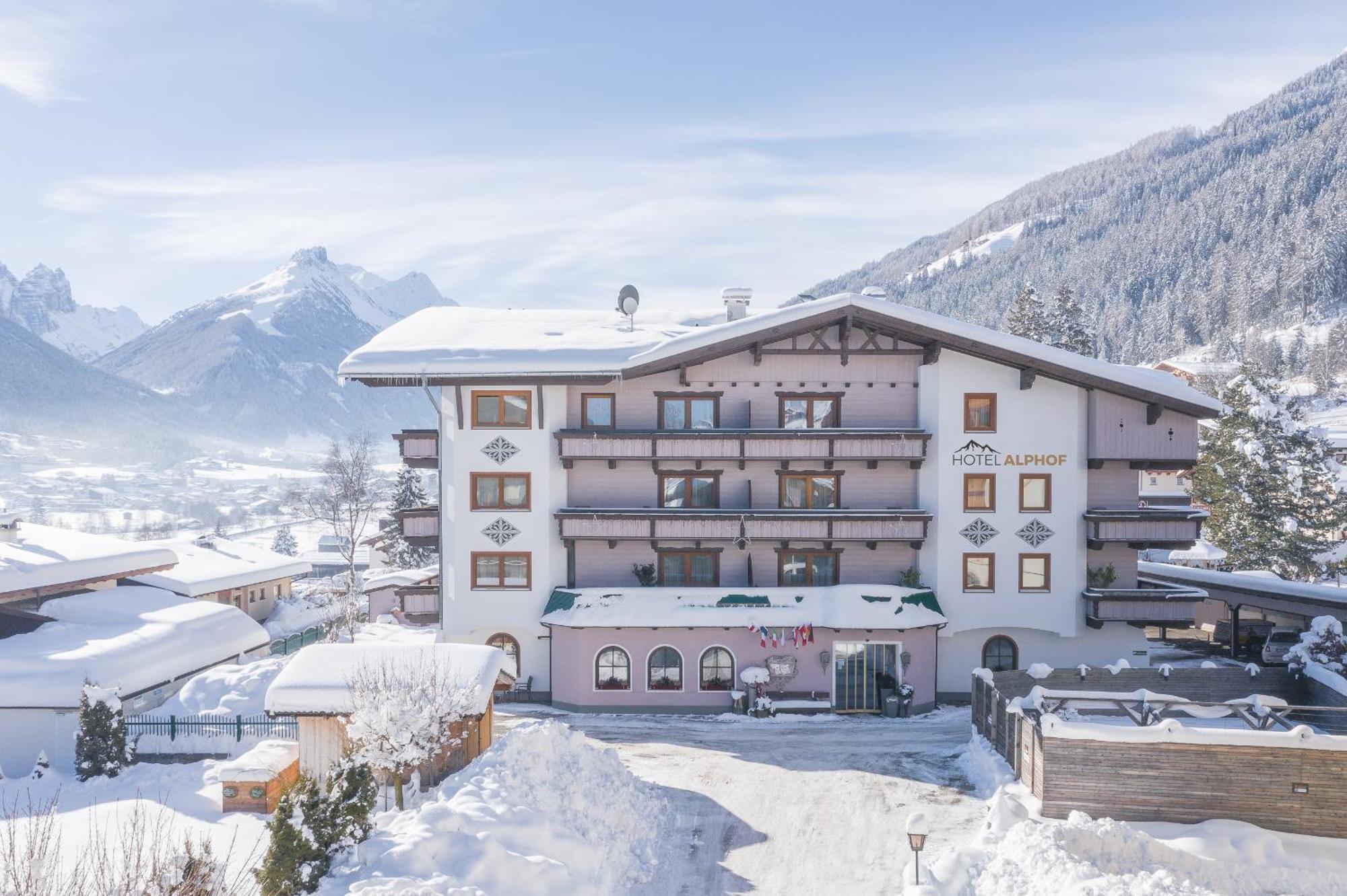 Hotel Alphof Stubaital Fulpmes Kültér fotó